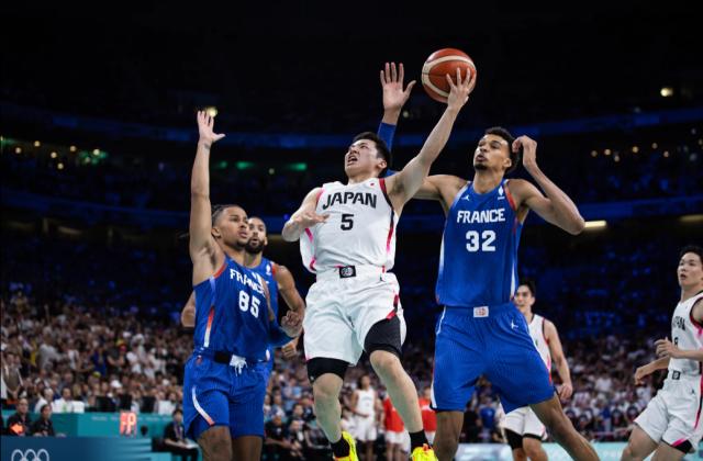 三亿体育平台-当《灌篮高手》照进现实 中国男篮已被日本甩在身后