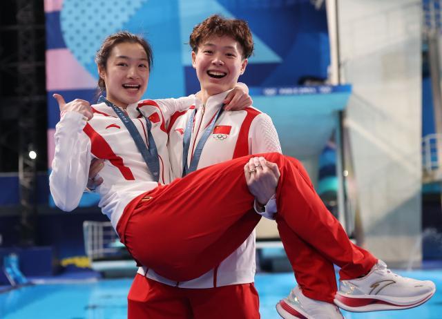 1722124799854005285.jpg 巴黎奥运会+_+跳水——女子双人3米板:中国选手昌雅妮_陈艺文夺得金牌XxjpseC010276_20240727_MVPFN0A001.jpg